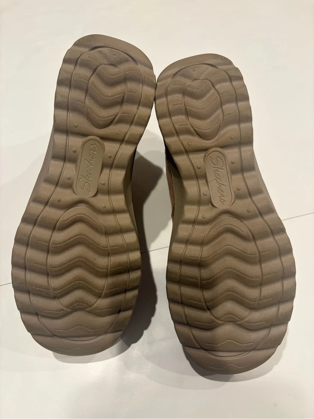 Skechers Women’s Lovely Vibe Ankle Boots - Mushroom Brown - US Size 9 NWOB